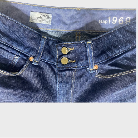 Gap Denim Jeans Perfect Boot - Picture 6 of 6